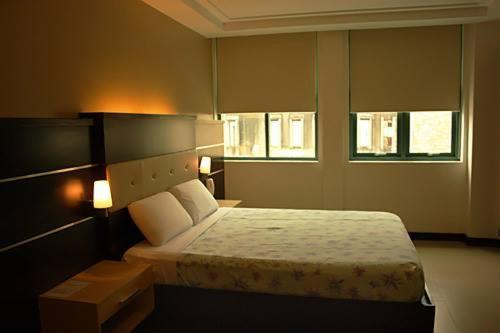 Olongapo Travel Lodge Zewnętrze zdjęcie